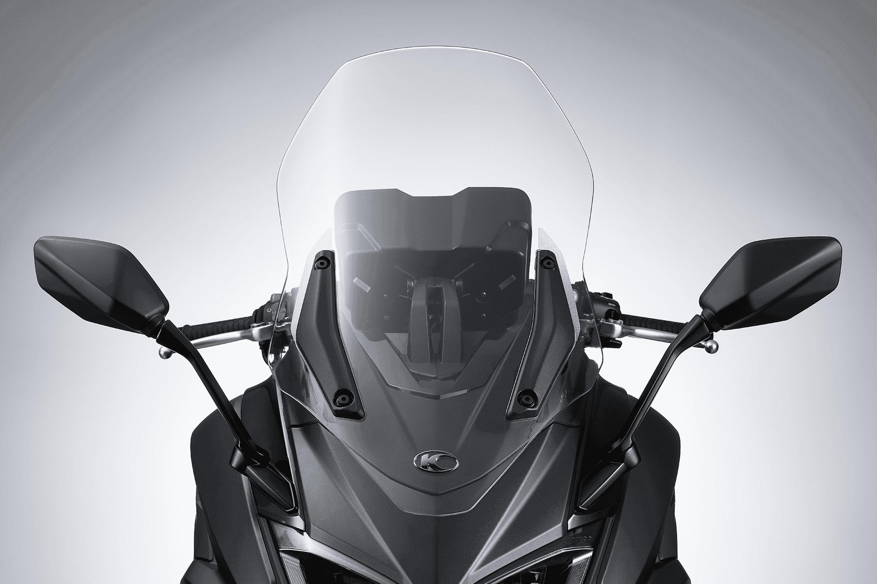 Kymco CV3 575, foto del expositor 4 de 9