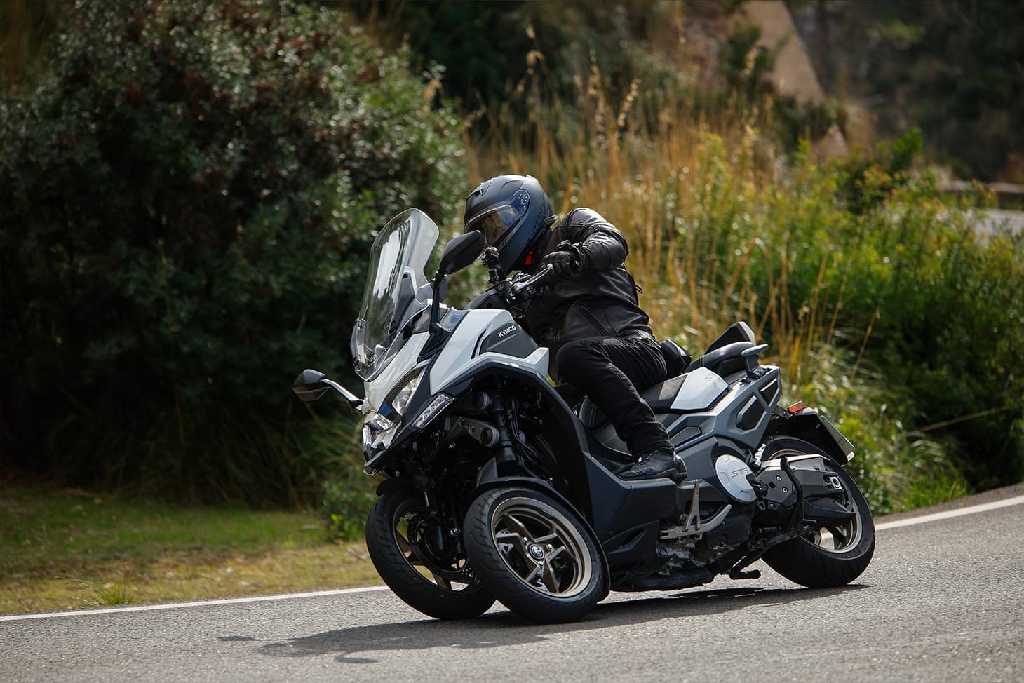 Kymco CV3 575, foto del expositor 1 de 9