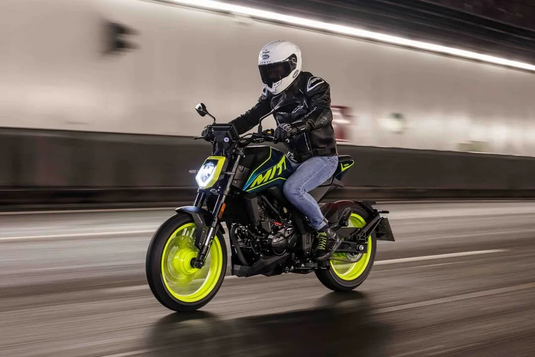 Mitt MITT NK 125, foto del expositor 6 de 7