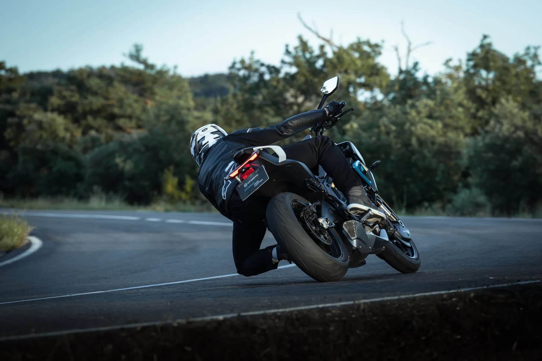CfMoto 675NK, foto del expositor 9 de 11