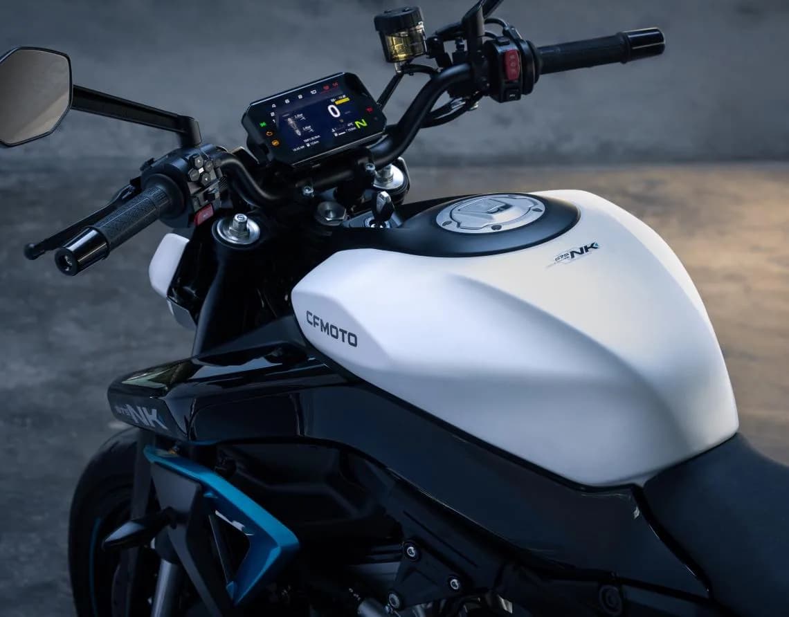 CfMoto 675NK, foto del expositor 5 de 11