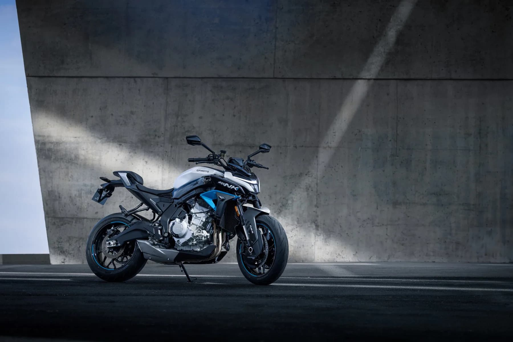CfMoto 675NK, foto del expositor 7 de 11