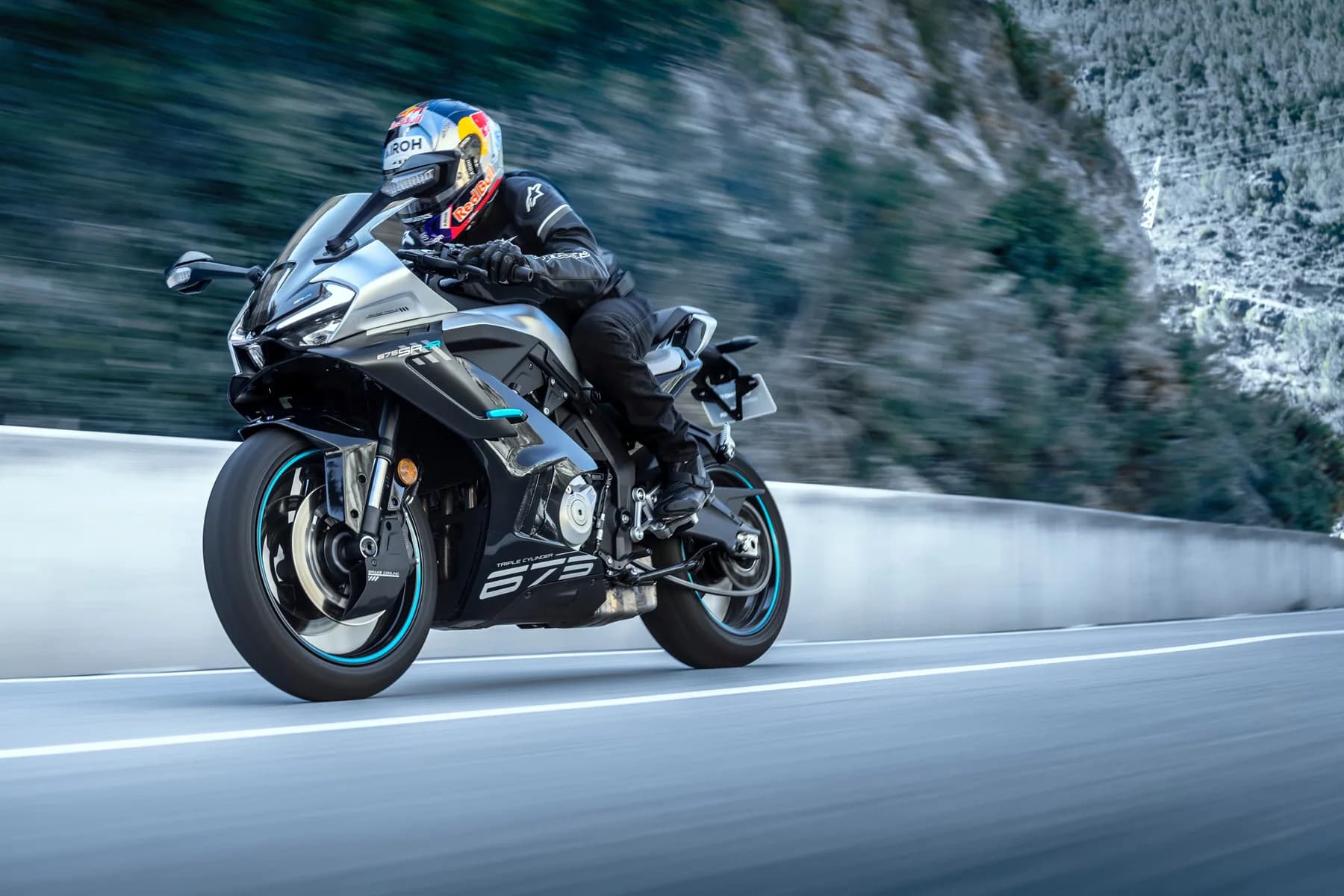 CfMoto 675SR-R, foto del expositor 10 de 11