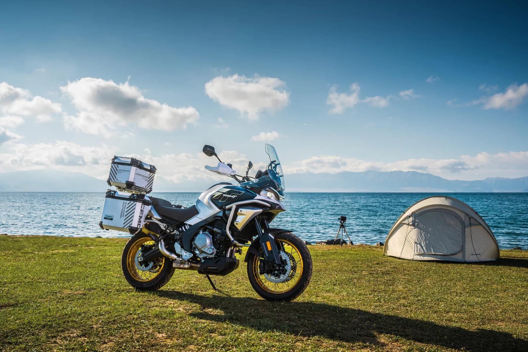 CfMoto 700MT, foto del expositor 6 de 11
