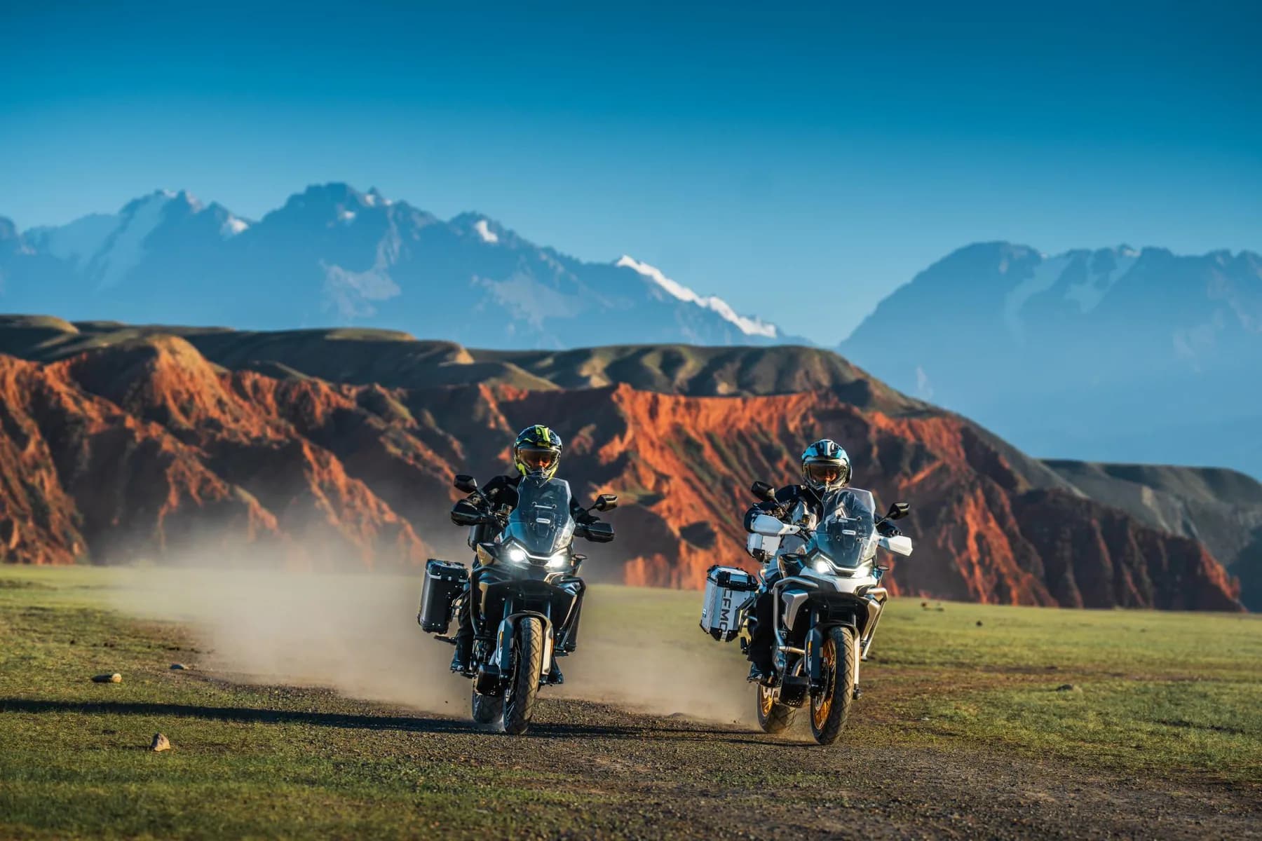 CfMoto 700MT, foto del expositor 9 de 11