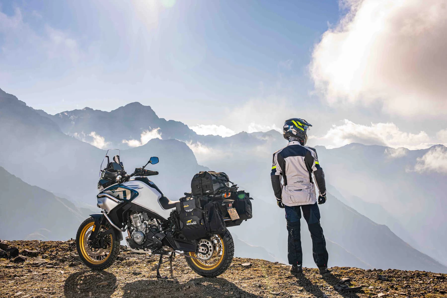 CfMoto 800MT Explore, foto del expositor 3 de 7