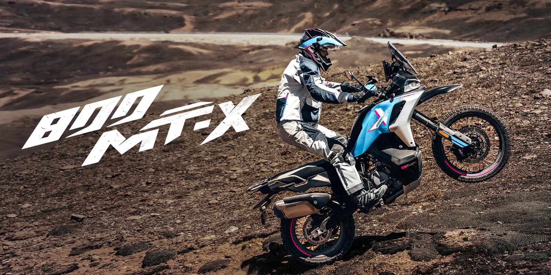 CfMoto 800MT-X, foto del expositor 1 de 11