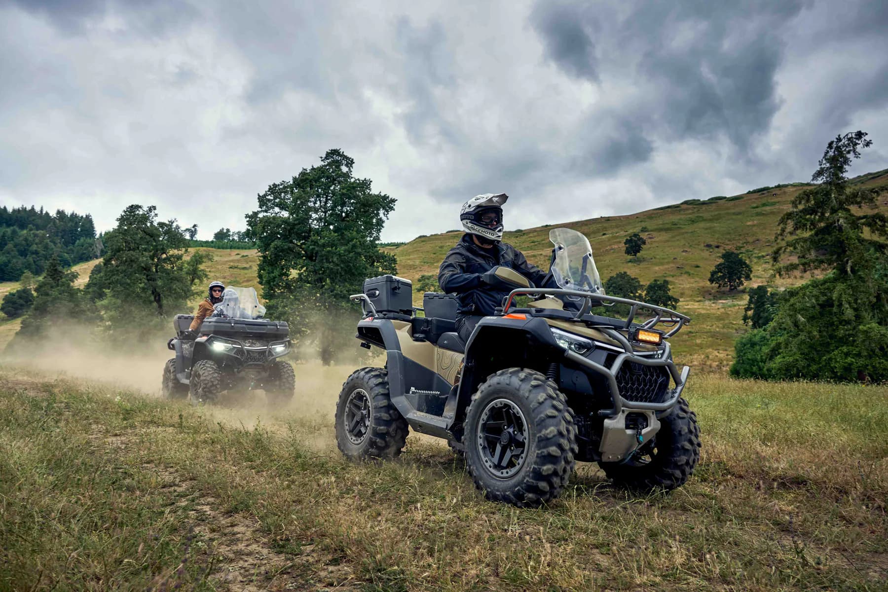 CfMoto CFORCE 1000 OVERLAND, foto del expositor 3 de 5