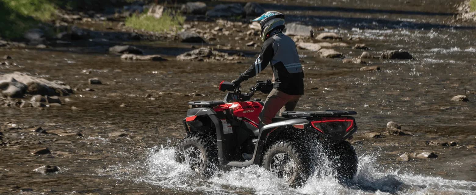 CfMoto CFORCE 625, foto del expositor 2 de 4