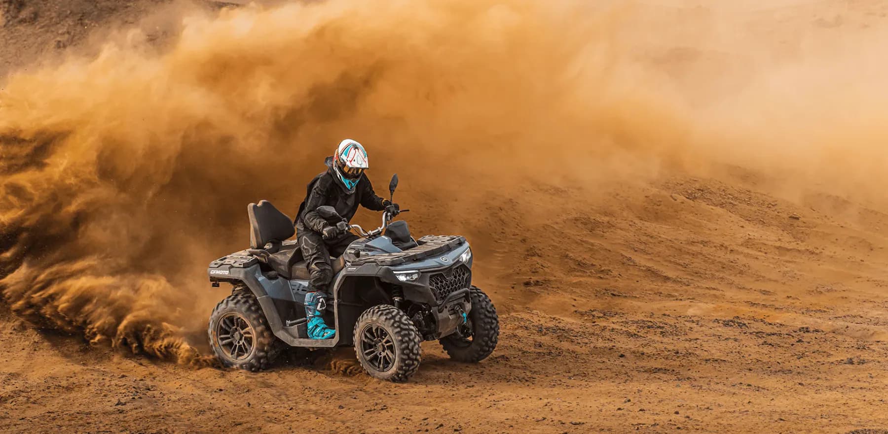 CfMoto CFORCE 850 TOURING, foto del expositor 1 de 4