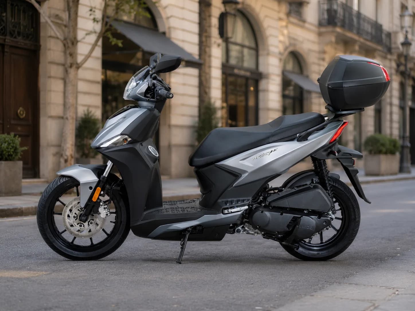 Kymco Agility NX 125, foto del expositor 10 de 40