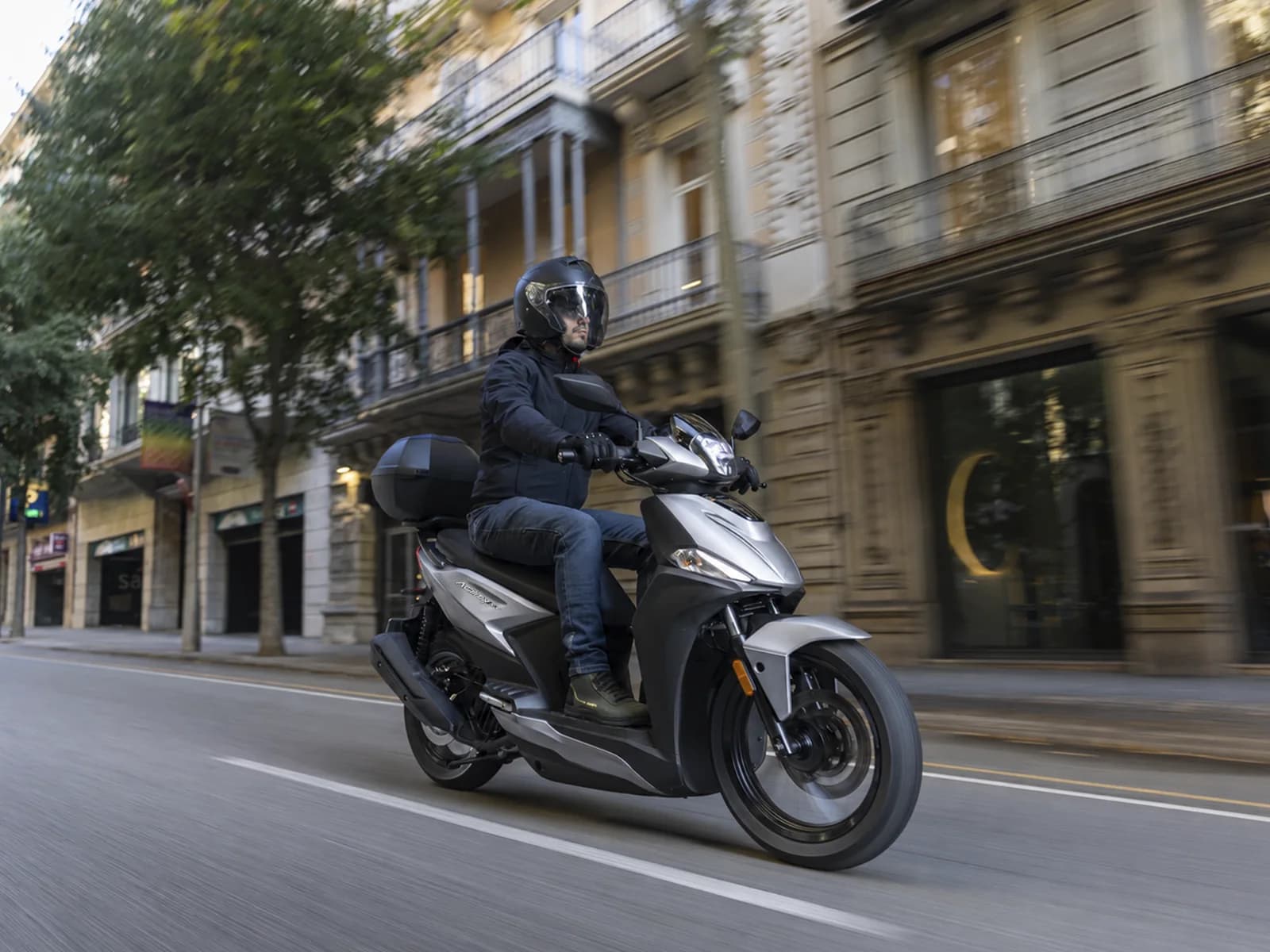Kymco Agility NX 125, foto del expositor 31 de 40