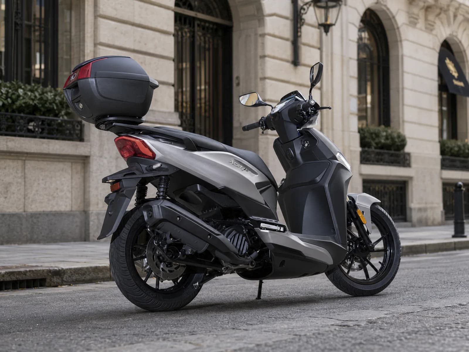 Kymco Agility NX 125, foto del expositor 12 de 40