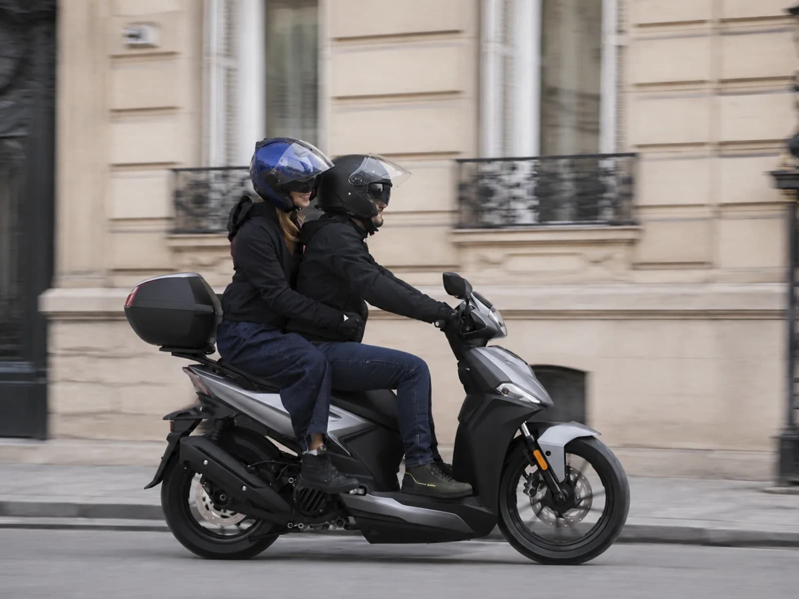 Kymco Agility NX 125, foto del expositor 30 de 40