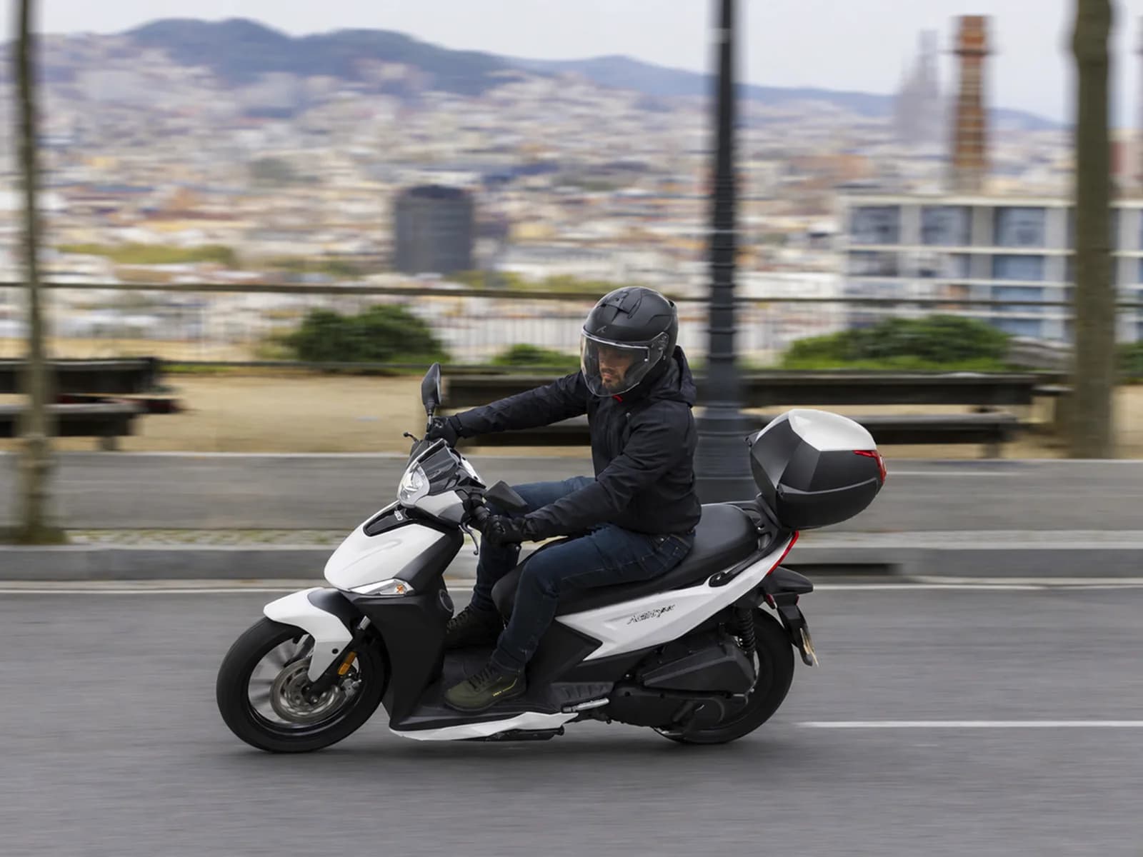Kymco Agility NX 125, foto del expositor 23 de 40