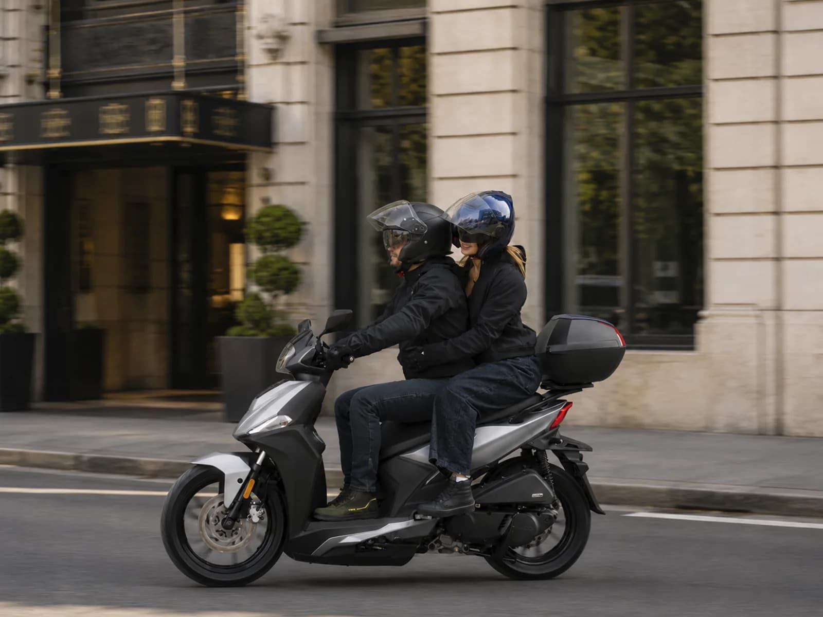 Kymco Agility NX 125, foto del expositor 11 de 40