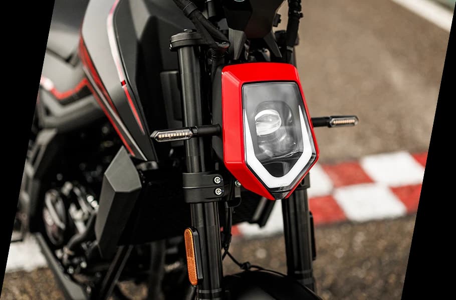 Mitt MITT NK 125 BREMBO, foto del expositor 5 de 6