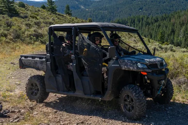 CfMoto UFORCE 1000 XL, foto del expositor 2 de 4