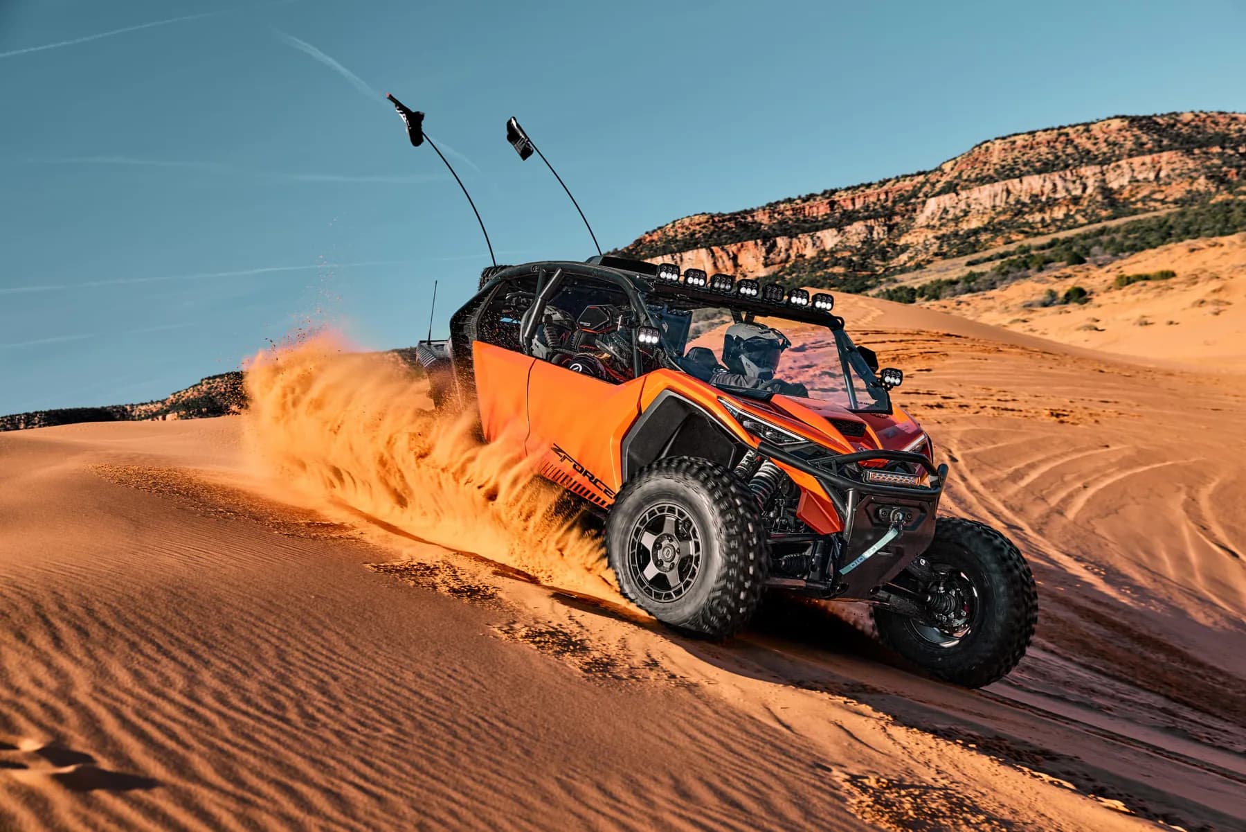 CfMoto Z10-4 TURBO, foto del expositor 4 de 7