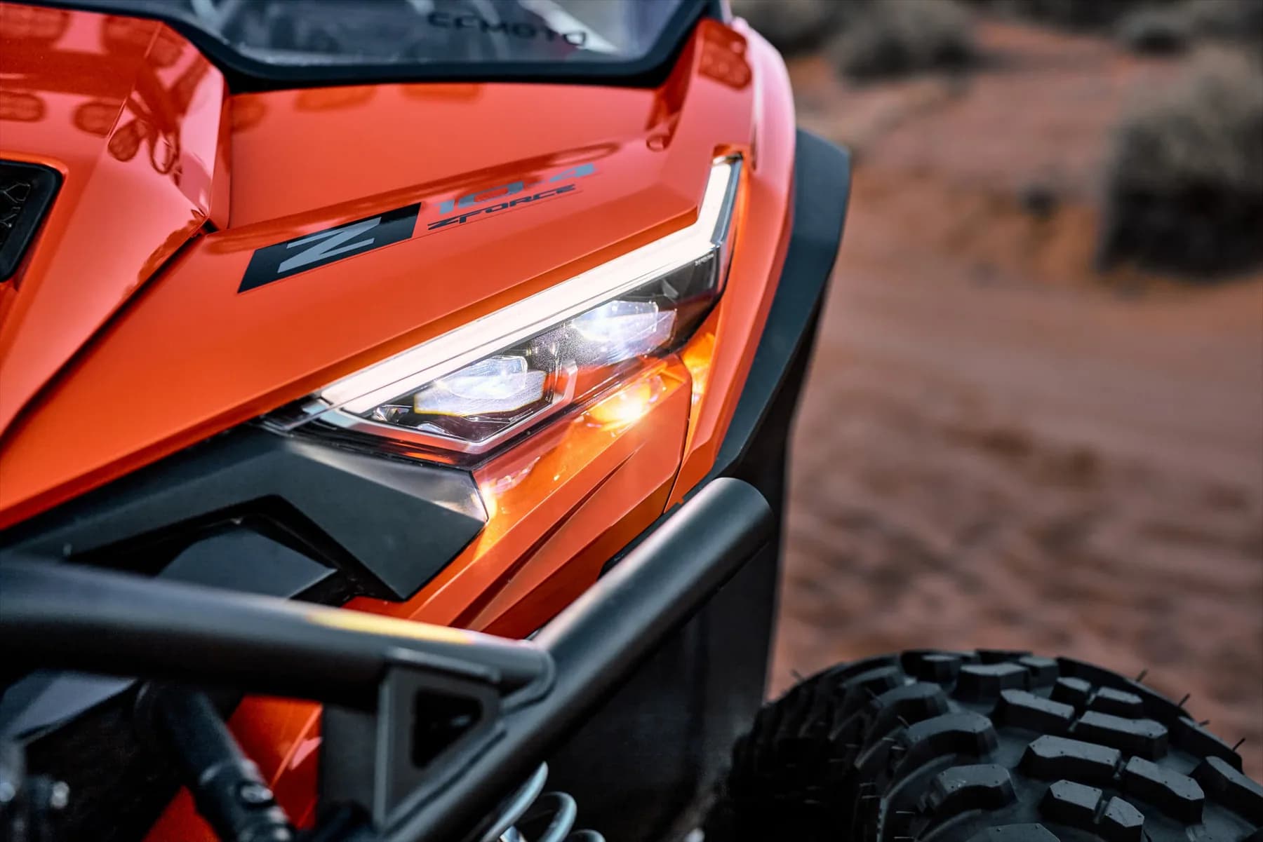 CfMoto Z10 TURBO, foto del expositor 4 de 10