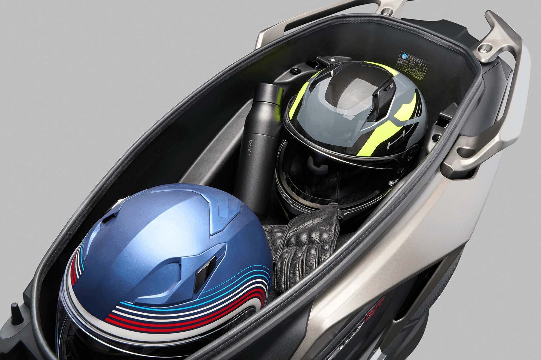 Kymco Super Dink GT 125, foto del expositor 7 de 8