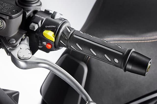 Kymco Xciting VS 400, foto del expositor 8 de 10